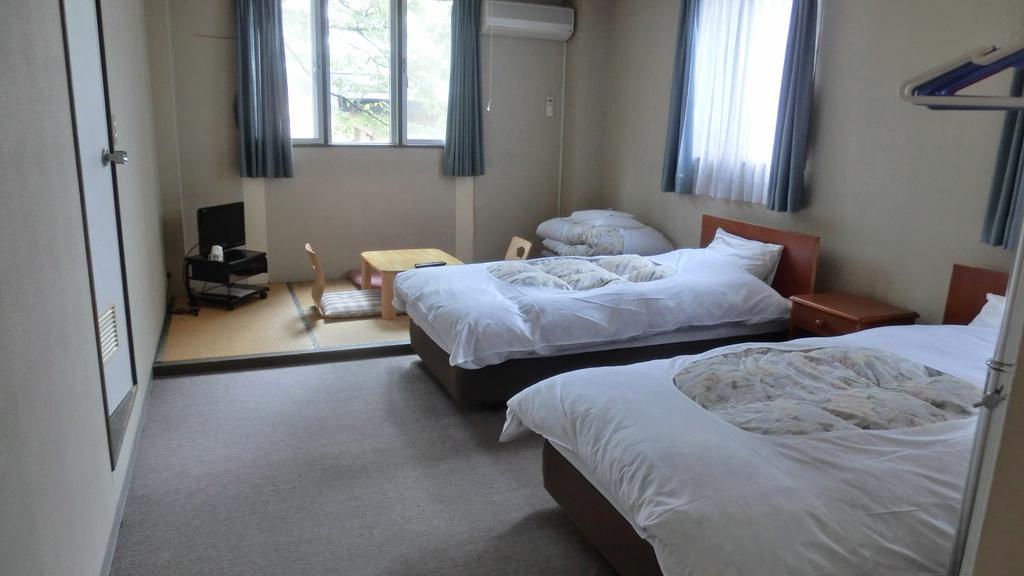 Oomukou Ryokan Хакуба Екстер'єр фото