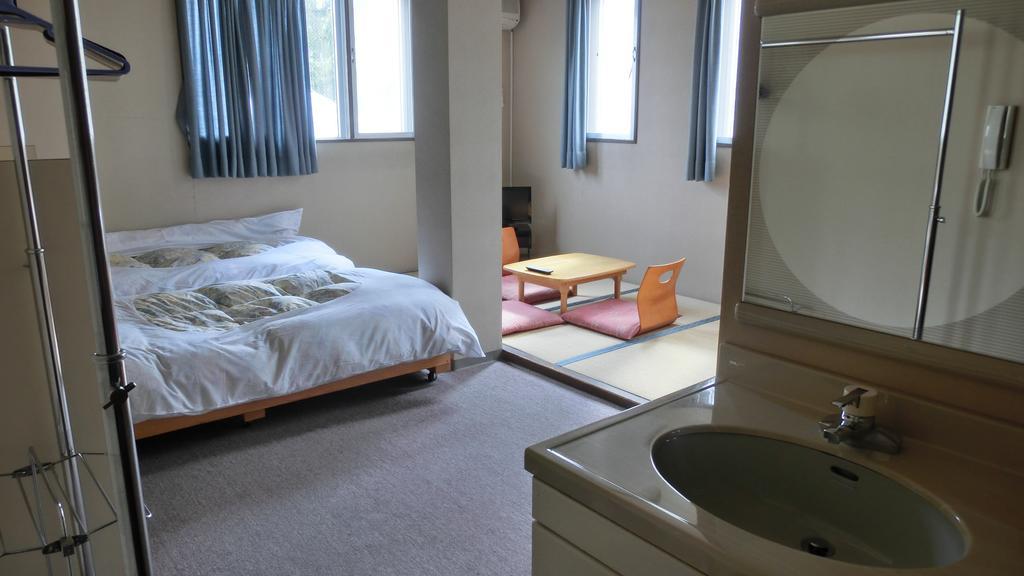 Oomukou Ryokan Хакуба Екстер'єр фото